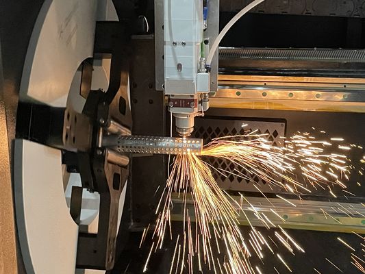 Высокоточная многочаковая трубная электрическая лазерная трубная режущая машина