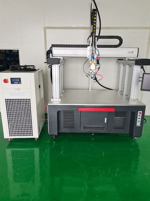 1000W / 1500W / 2000W / 3000W Лазерная машина для сварки волоконного металла из нержавеющей стали