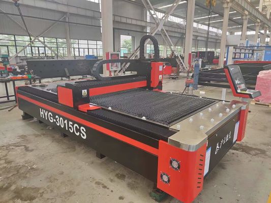 Конфигурация высокоточного лазерного резания волоконного типа Gantry Type 3015 CNC 1000w 2000w 3000w