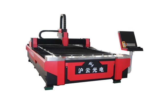 Yaskawa Servo Motor CNC Fiber Laser Cutting Machine 3015 для высокой точности