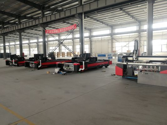 1000W-6000W Raycus открытая плоская металлическая машина для резки металлических листов с лазером