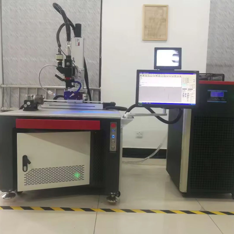 1000W / 1500W / 2000W / 3000W Лазерная машина для сварки волоконного металла из нержавеющей стали